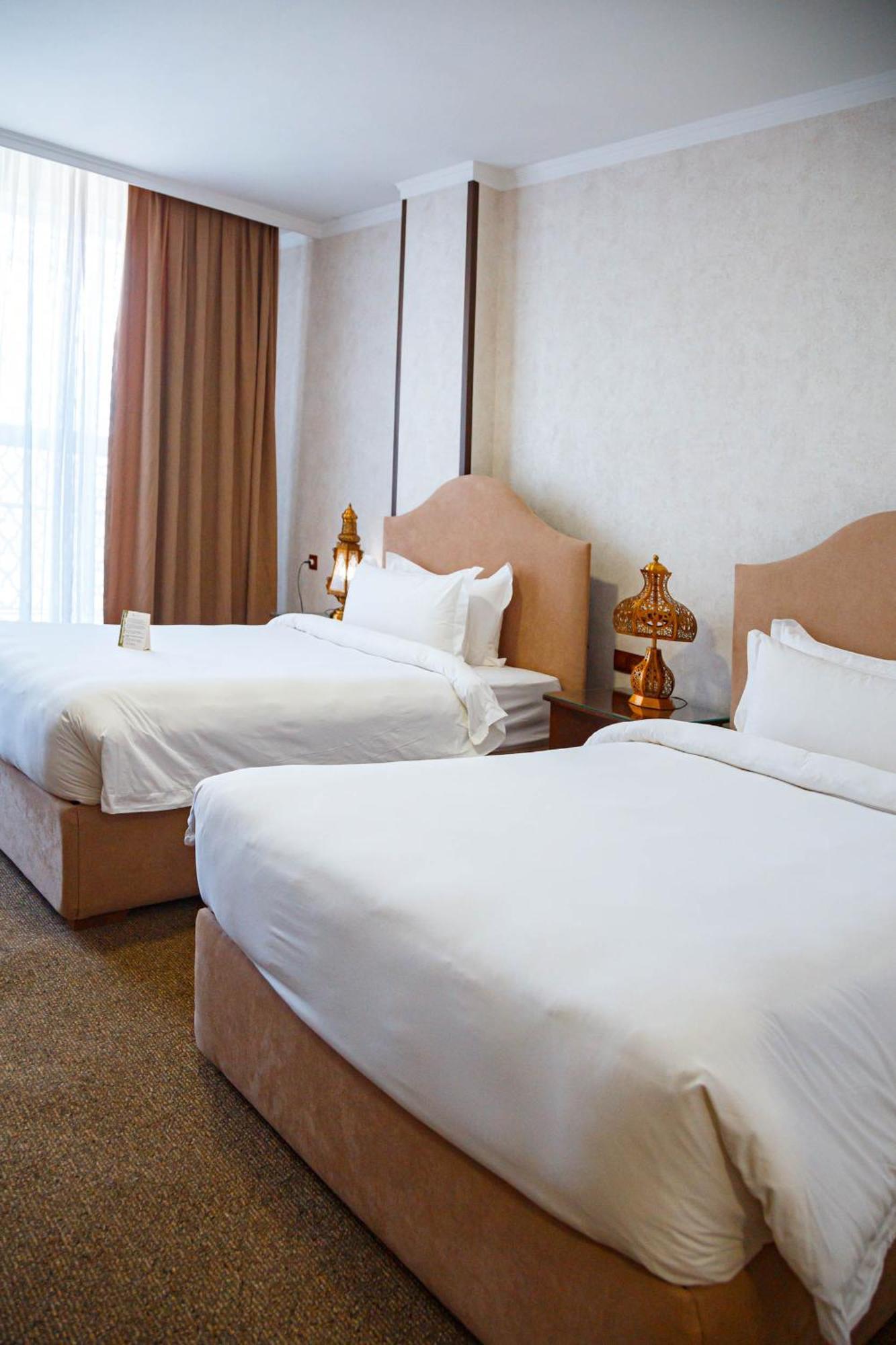Jannat Resort Osh Room photo