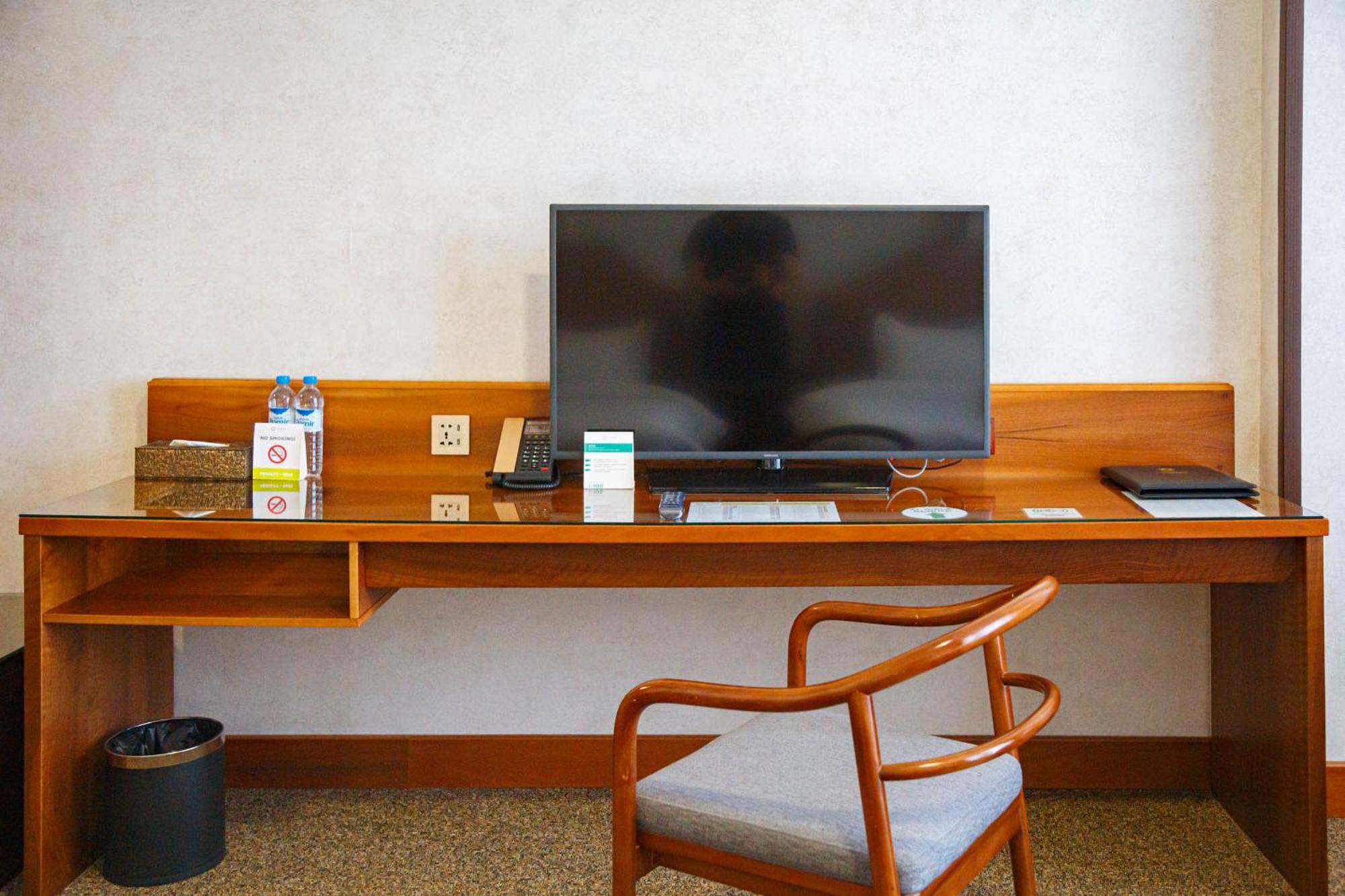 Jannat Resort Osh Room photo